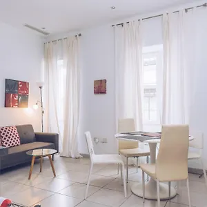 2br And 2ba In The Zoko Cozy And Convenient , Gibraltar Gibraltar